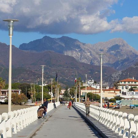 Casa Desy Leilighet Forte dei Marmi Eksteriør bilde